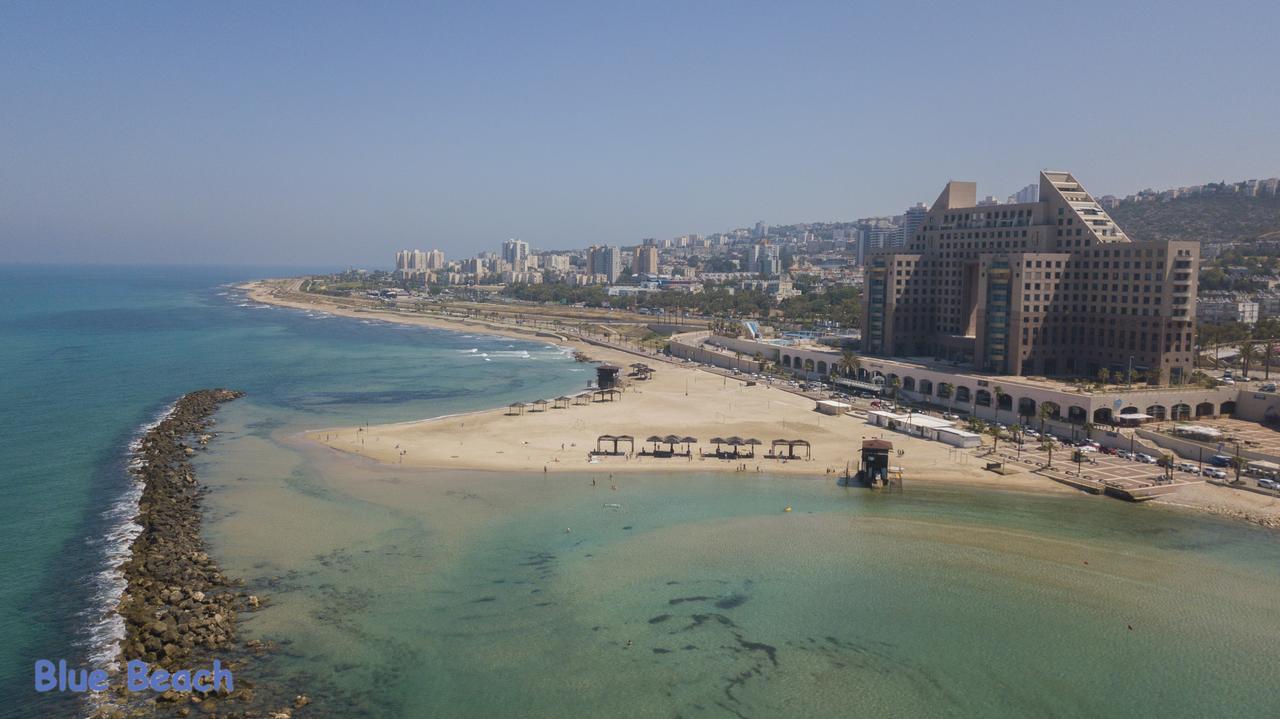 מגדל אלמוג חיפה - דירות "בלו ביץ'" על הים Exteriör bild